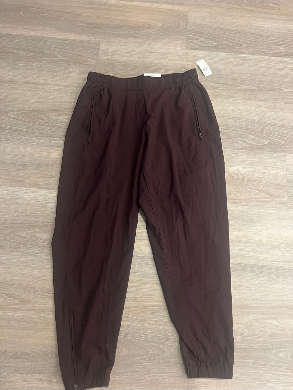 Women’s Old Navy NWT Brown Elastic Waist Jogger Pants